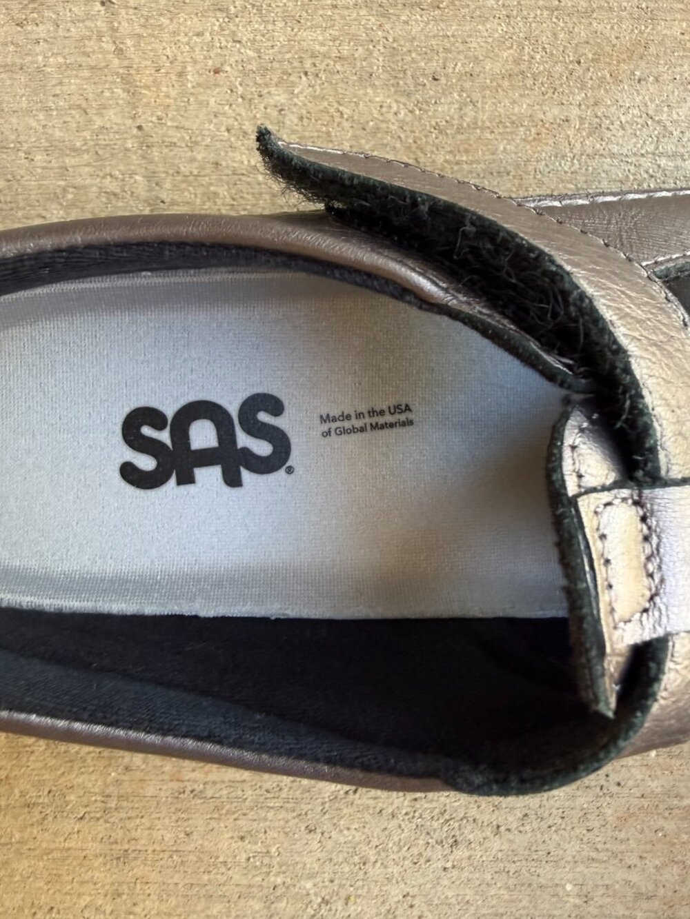 SAS Roamer Shoes Womens 6.5 Santolina Metallic Leather Comfort Loafers EUC - Picture 3 of 3